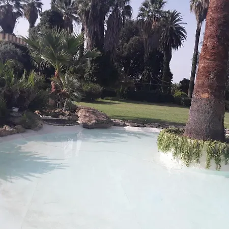 בית כפרי La Baronia *