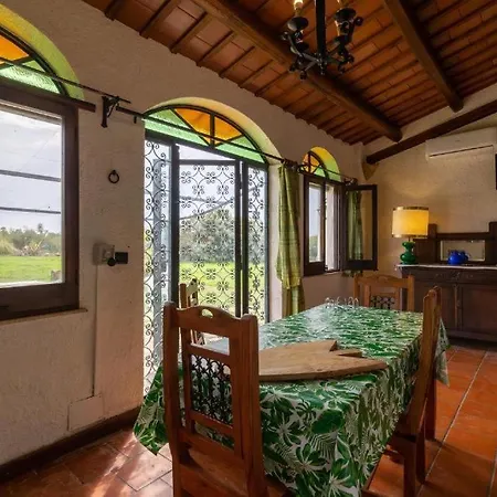 Country house La Baronia