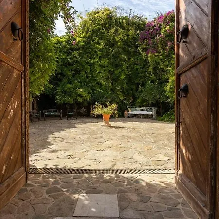 Country house La Baronia *